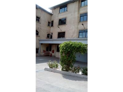 محوطه کارخانه